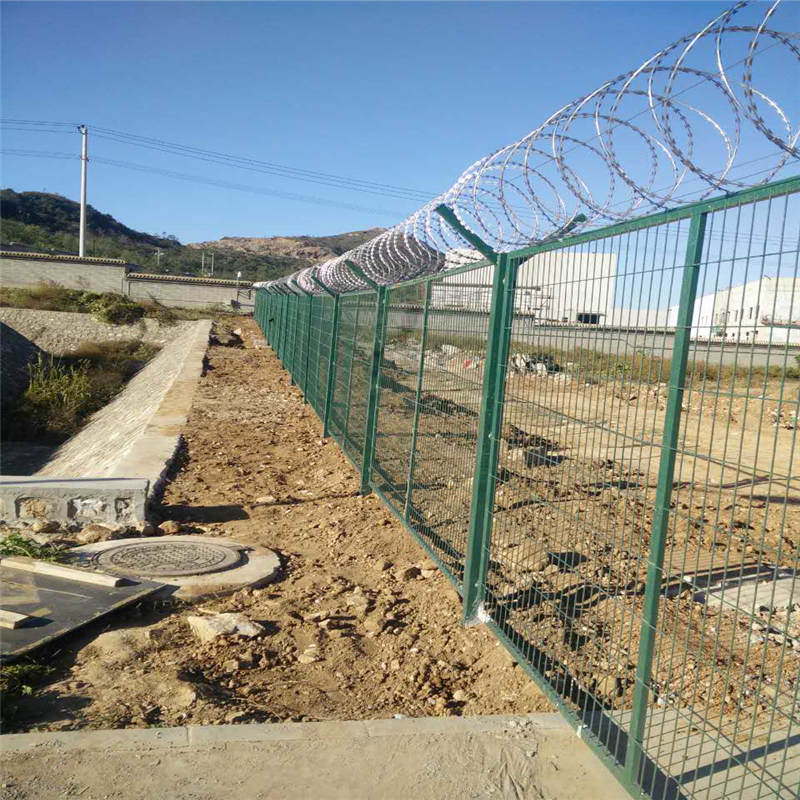 湖北监狱Y型柱防御护网 监狱防护网 钢网墙