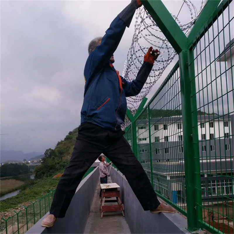 湖北监狱钢网墙施工布署 监狱钢网墙工艺
