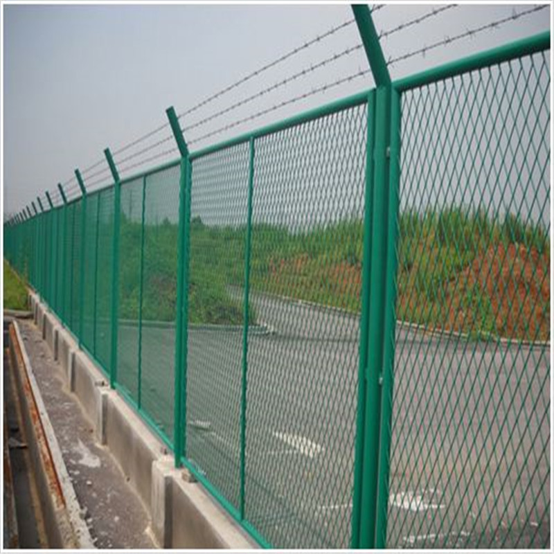 湖北高速公路护栏网 浸塑边框护栏网