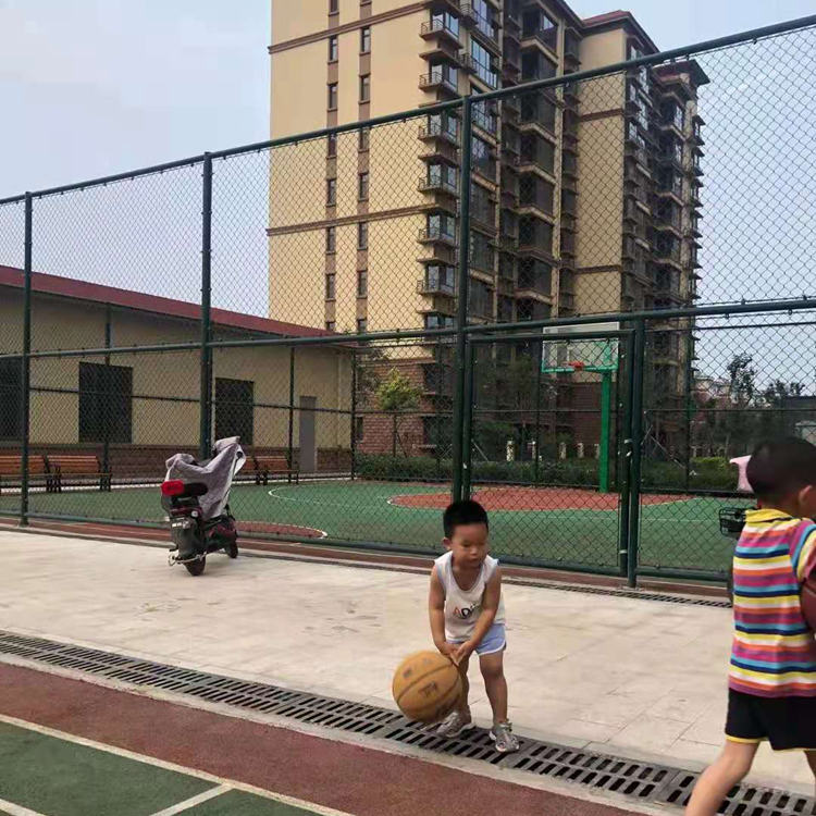 湖北篮球场围网