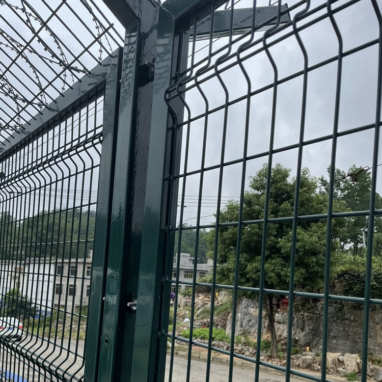 湖北机场钢筋网围界