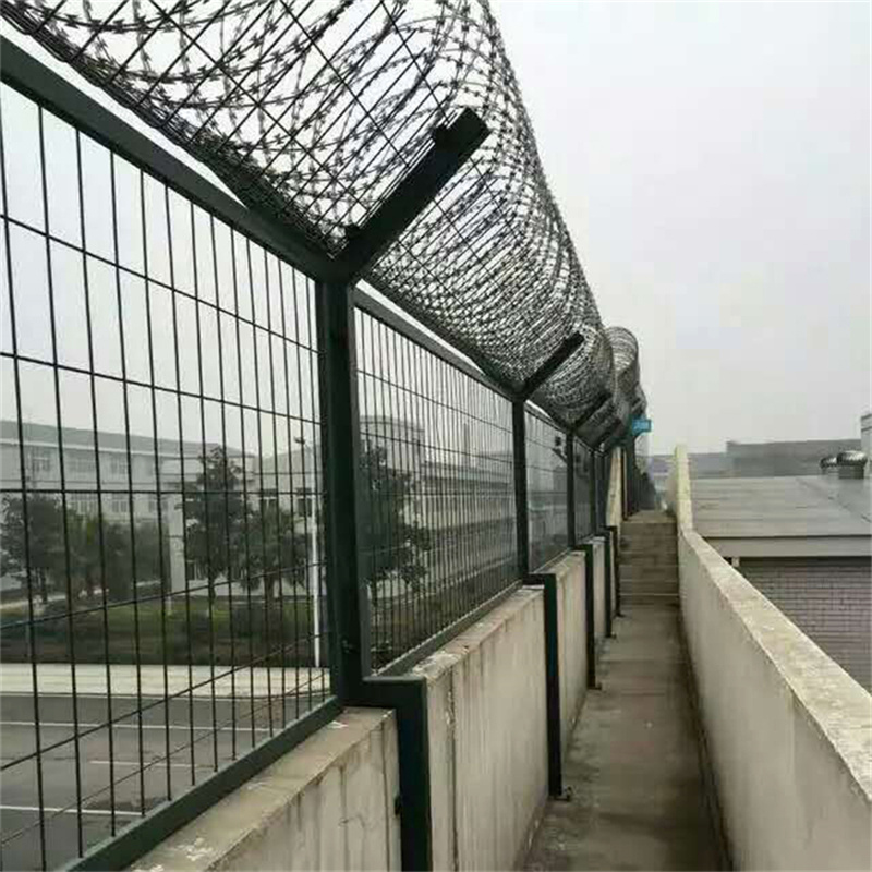 上海巡逻通道隔离网