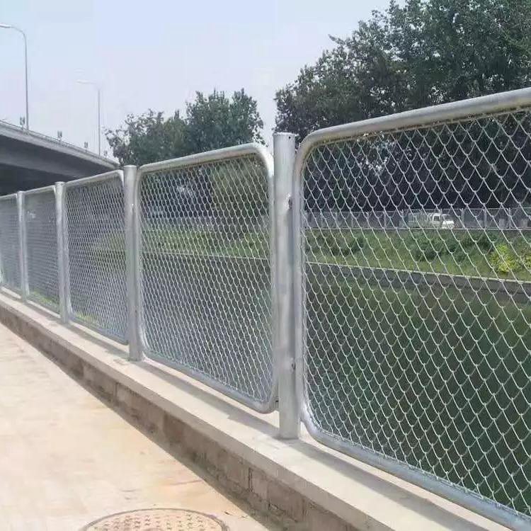 上海水源地金属隔离网