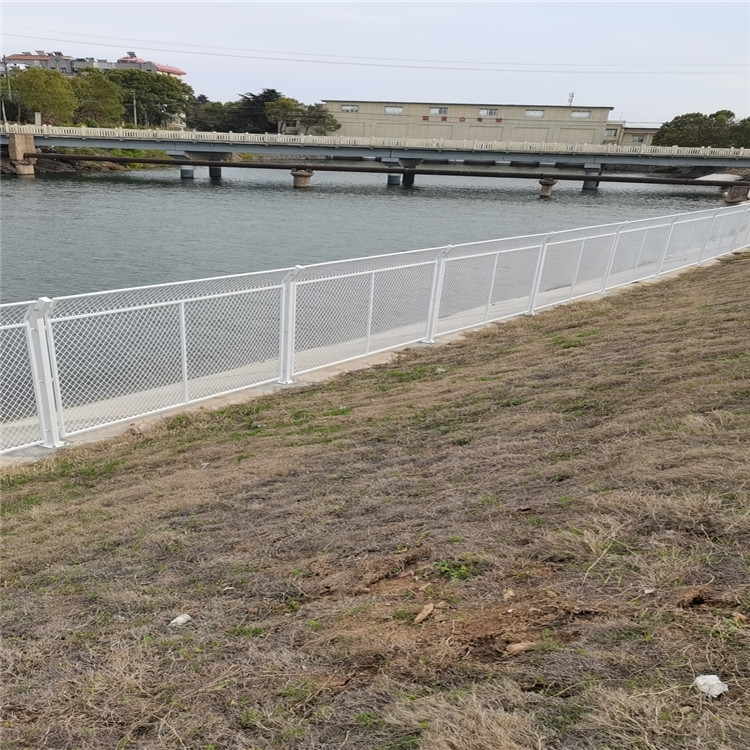 上海水源地金属隔离网
