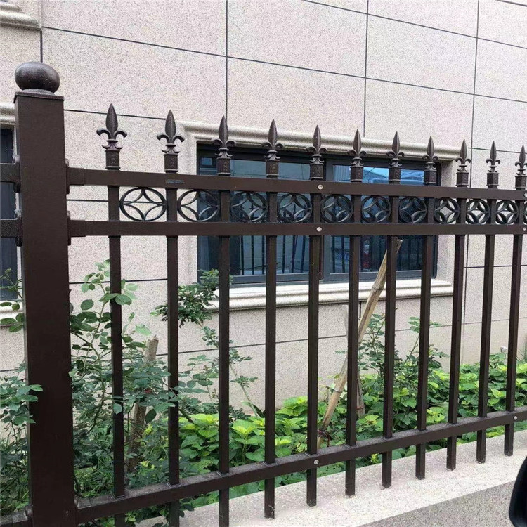 上海锌钢围墙护栏
